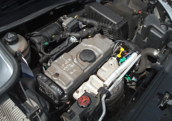 Peugeot 206 cena 8800 przebieg: 167000, rok produkcji 2009 z Wałbrzych małe 436